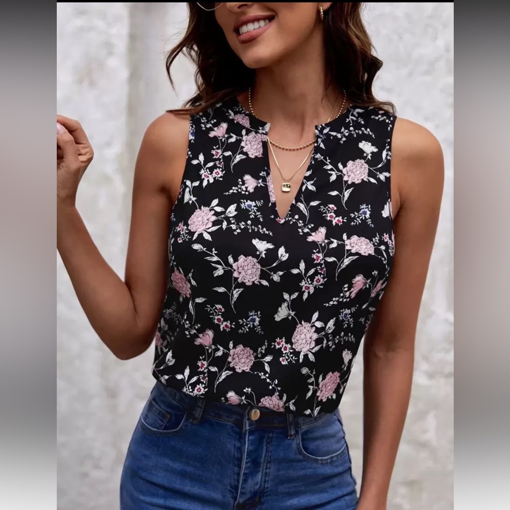 SHEIN || NWOT Keyhole Sleeveless Blouse (M)